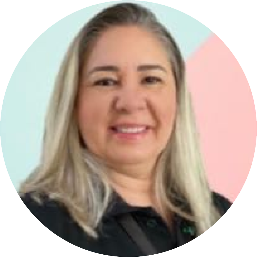 Dra. Andrea Maciel